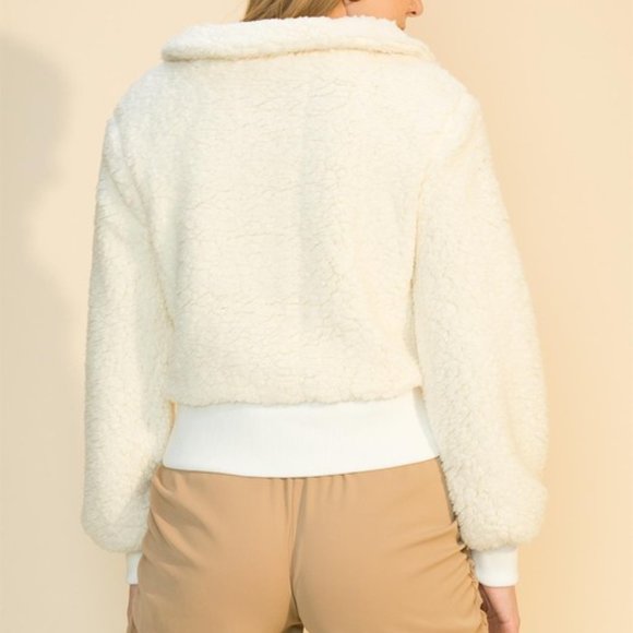 Button Down Ribbed Trim Sherpa Jacket (Cream) - Picture 2 of 4